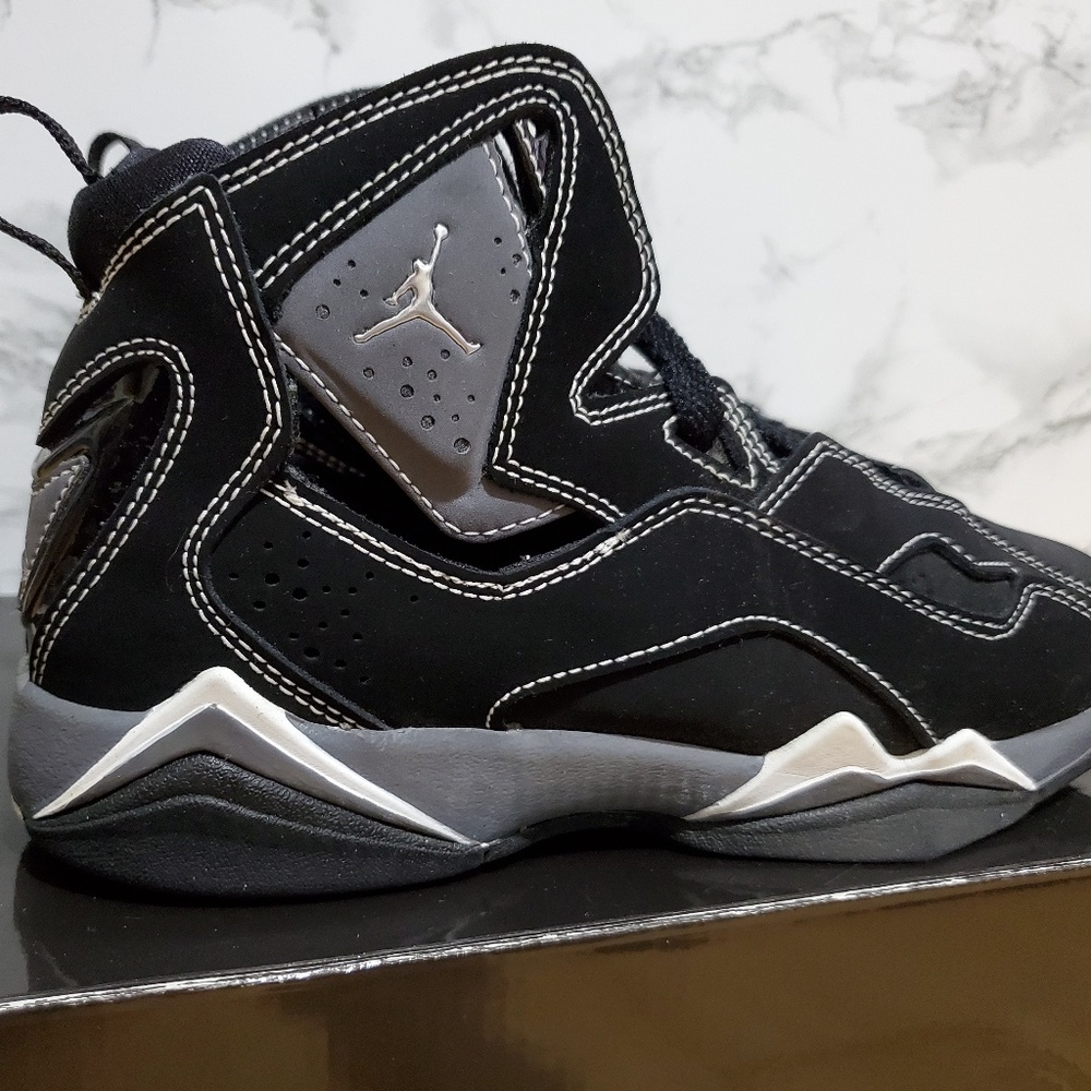 Jordan True Flight - Picture 2 of 8